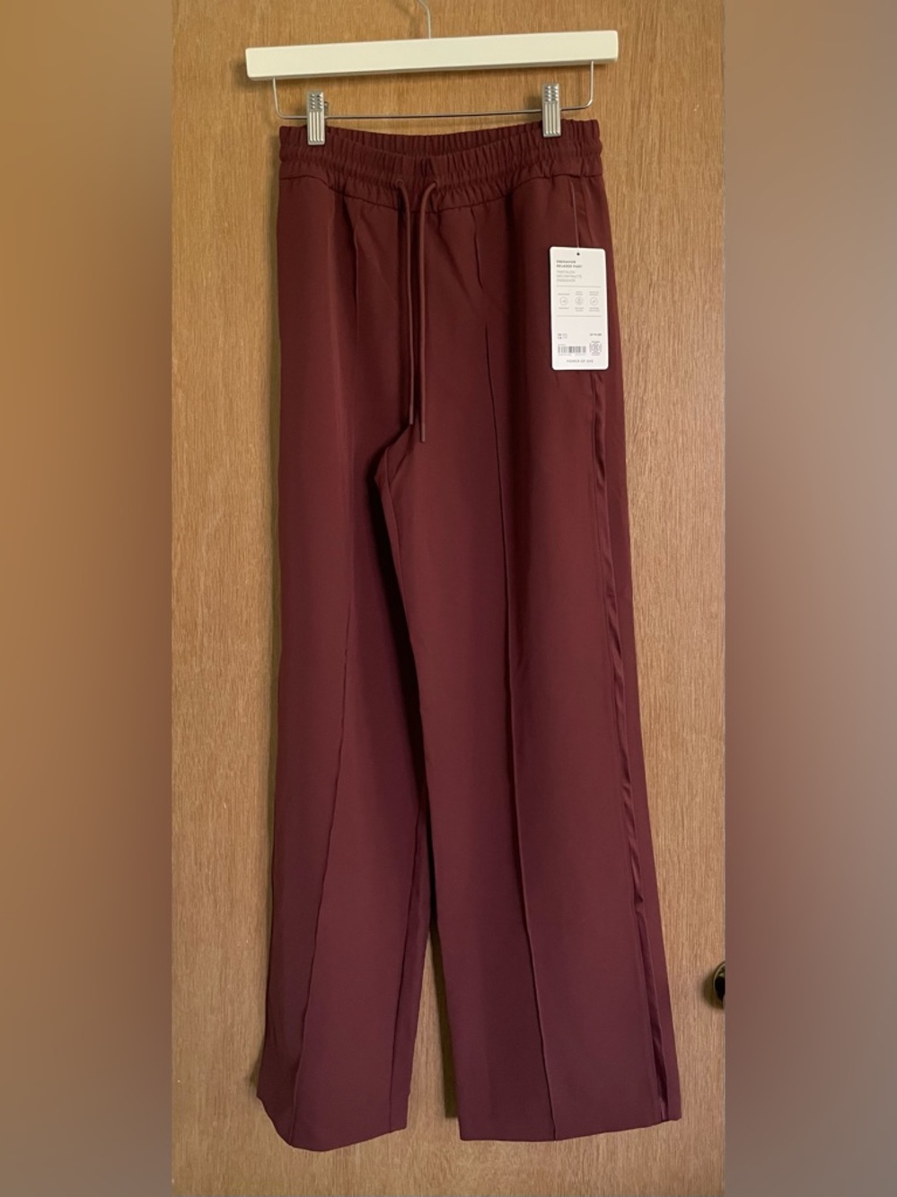 Athleta - Endeavor High Rise Relaxed Pant - XXS - NWT - Mahogany